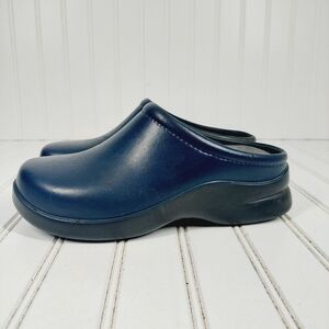 Klogs USA Blue Slip Resistant Clogs Mules Nurse Work Women’s Shoes E8
